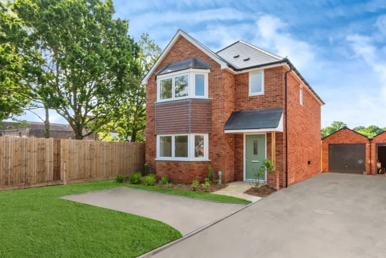 Home 21 39ahartplainave23 05 25 1 1536x1025